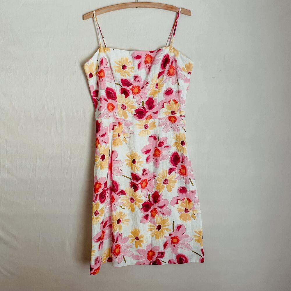 Tracy & Michael 100% Linen Spaghetti Strap Floral Dress. Size 8.Great condition.